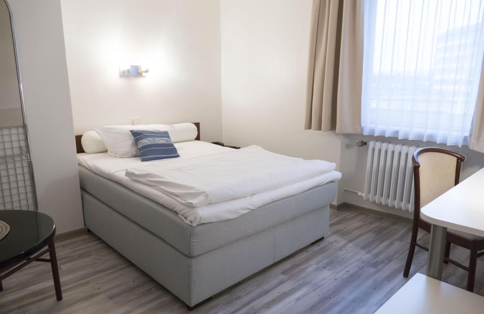 Hotel Excelsior Kassel Pokoj fotografie