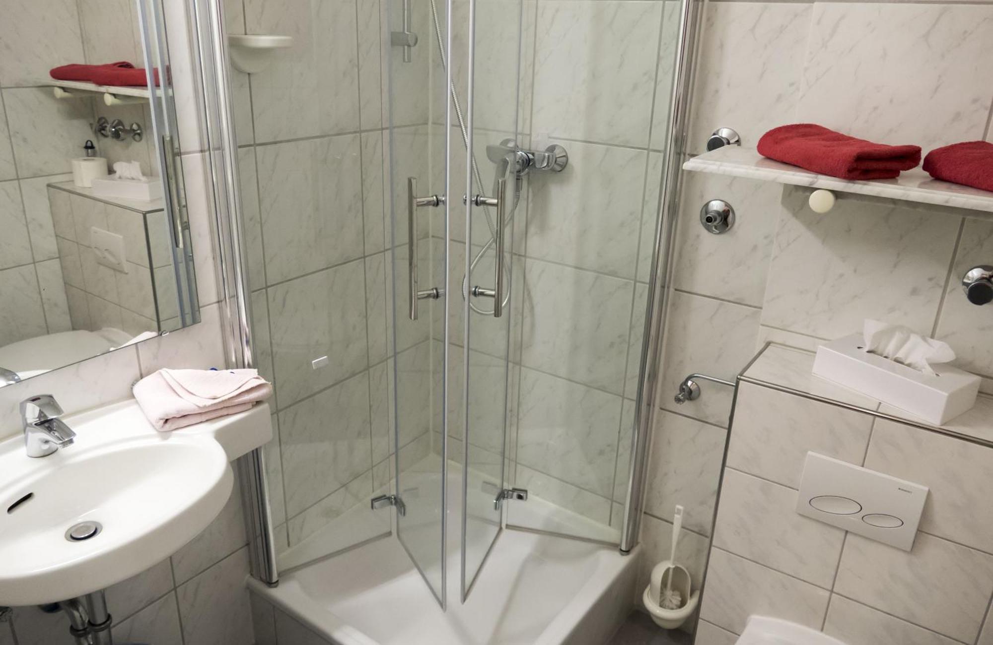 Hotel Excelsior Kassel Pokoj fotografie